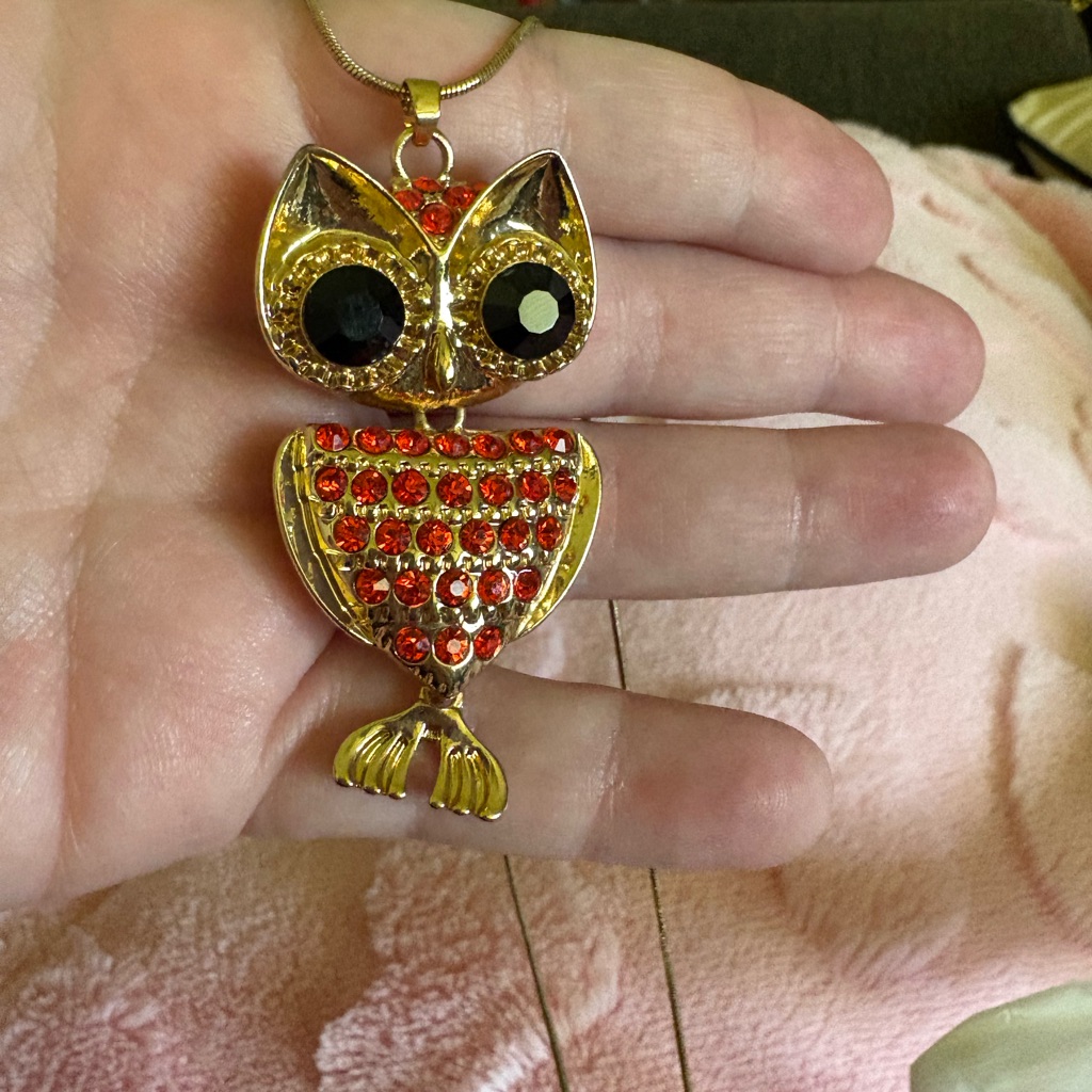 C 1946 Owl Necklace